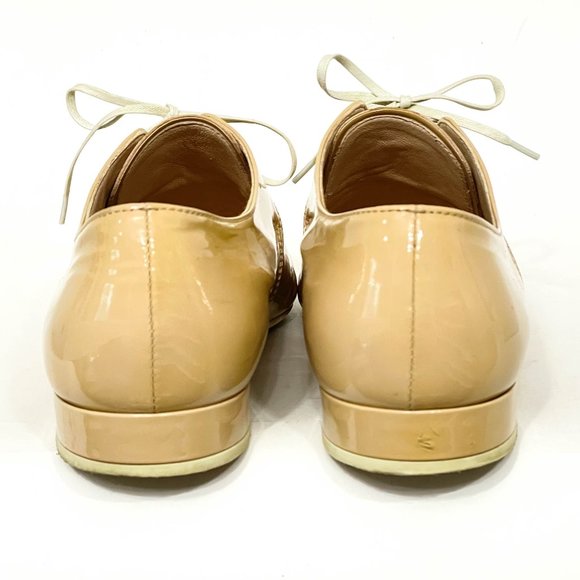 Prada Oxfords- Size 39 - Picture 11 of 12